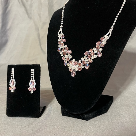 Prom/Special Occasion Necklace and Earrings, Purple and Pink shades - Picture 3 of 15